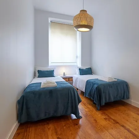 Retiro Da Graca: Stylish Sunny Apt With A Balcony Lejlighed