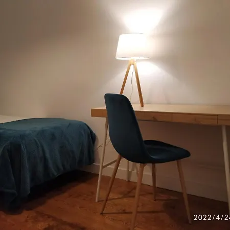 Retiro Da Graca: Stylish Sunny Apt With A Balcony Lisboa