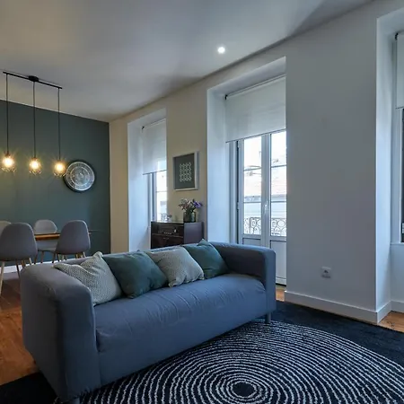 Lägenhet Retiro Da Graca: Stylish Sunny Apt With A Balcony Lisboa